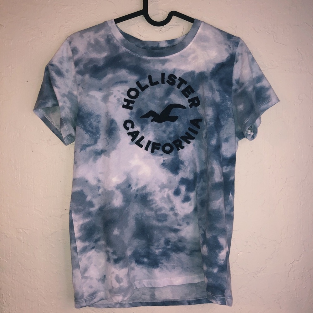 Hollister t shirt